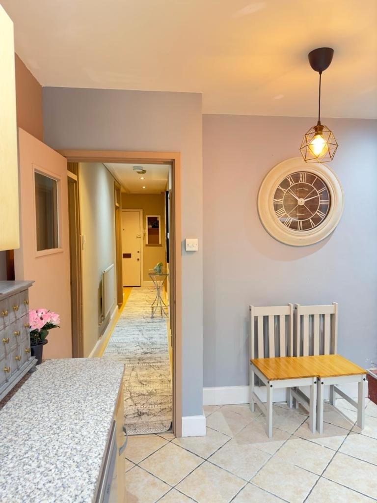 Beautiful Family Apartment Londres Exterior foto